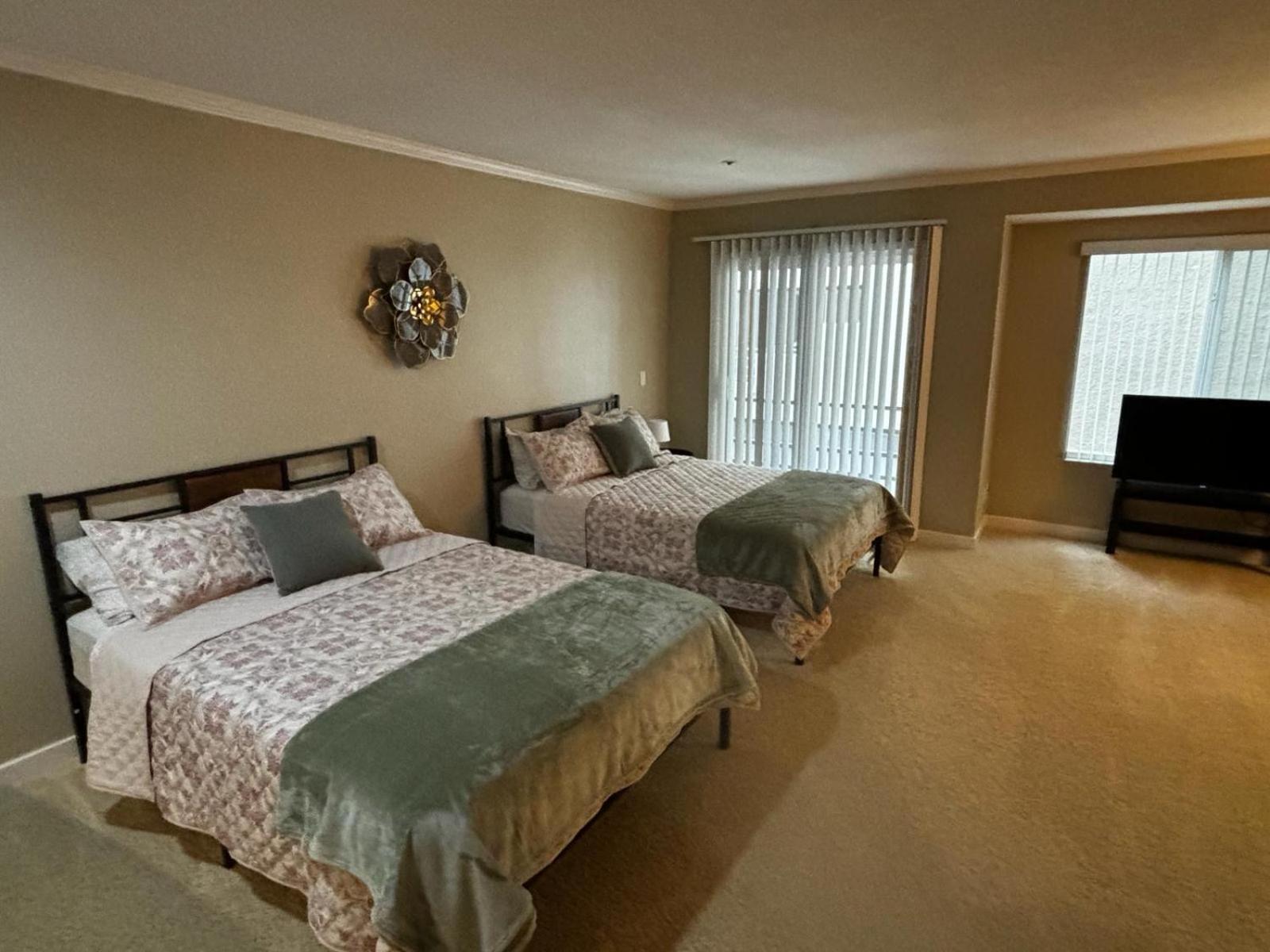 Sweet Studios Universal Loft Free Parking And Wifi لوس أنجلوس المظهر الخارجي الصورة